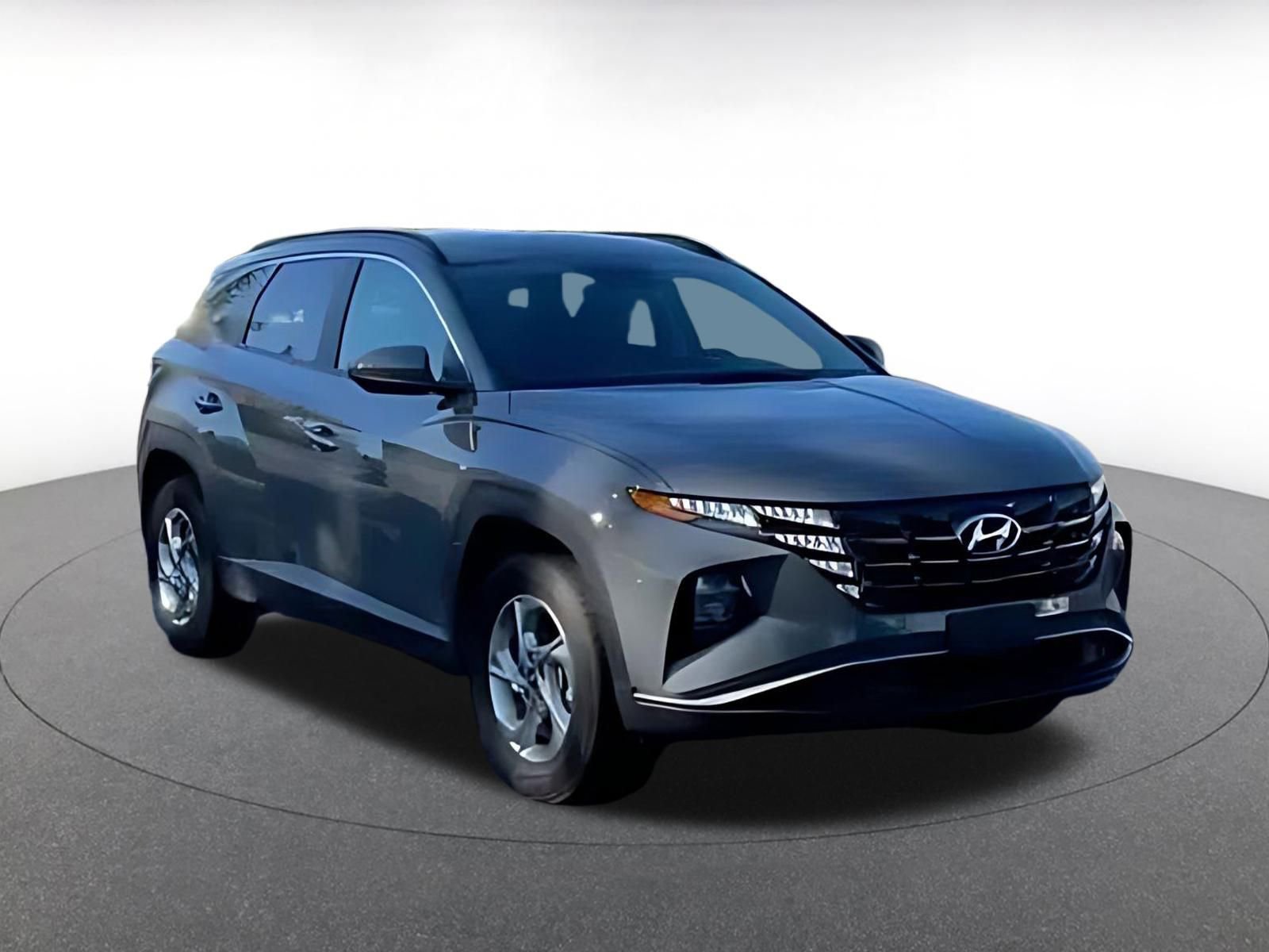 Used 2024 Hyundai Tucson SEL image 3