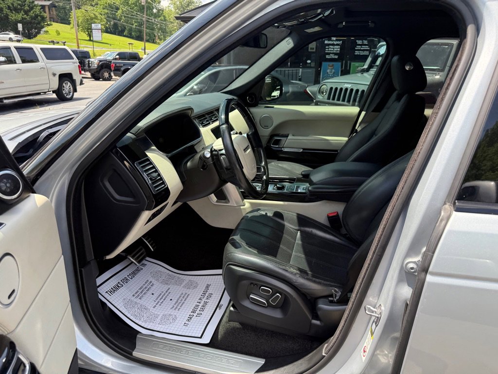 Used 2015 Land Rover Range Rover Supercharged image 43