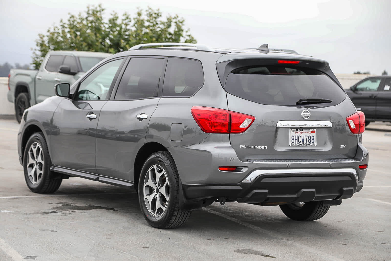 Used 2019 Nissan Pathfinder SV FWD image 7