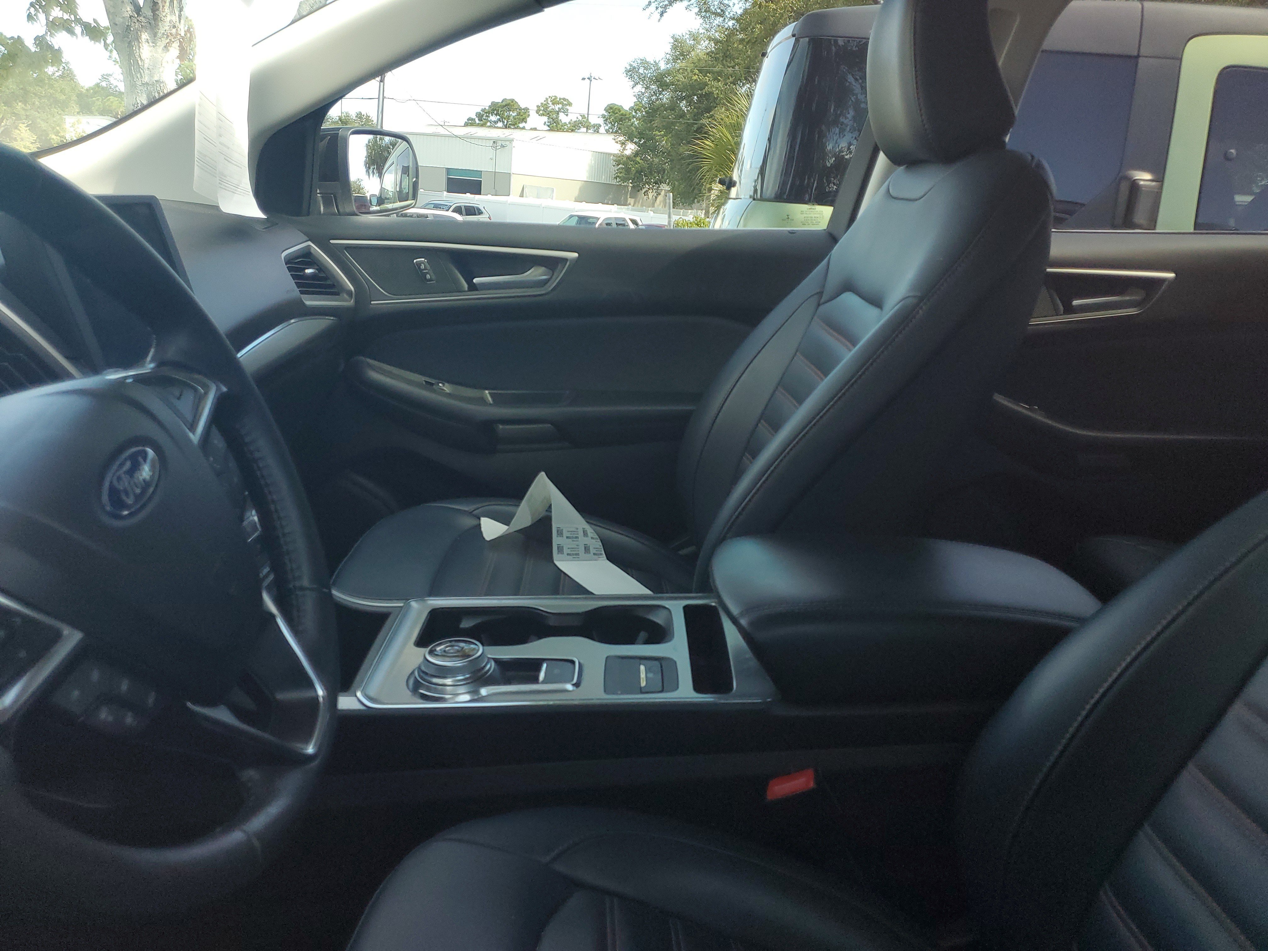 Used 2022 Ford Edge SEL w/ Sport Appearance Package AWD/4WD image 11
