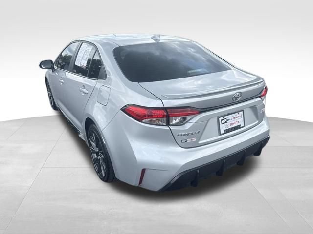 Used 2024 Toyota Corolla SE FWD image 3