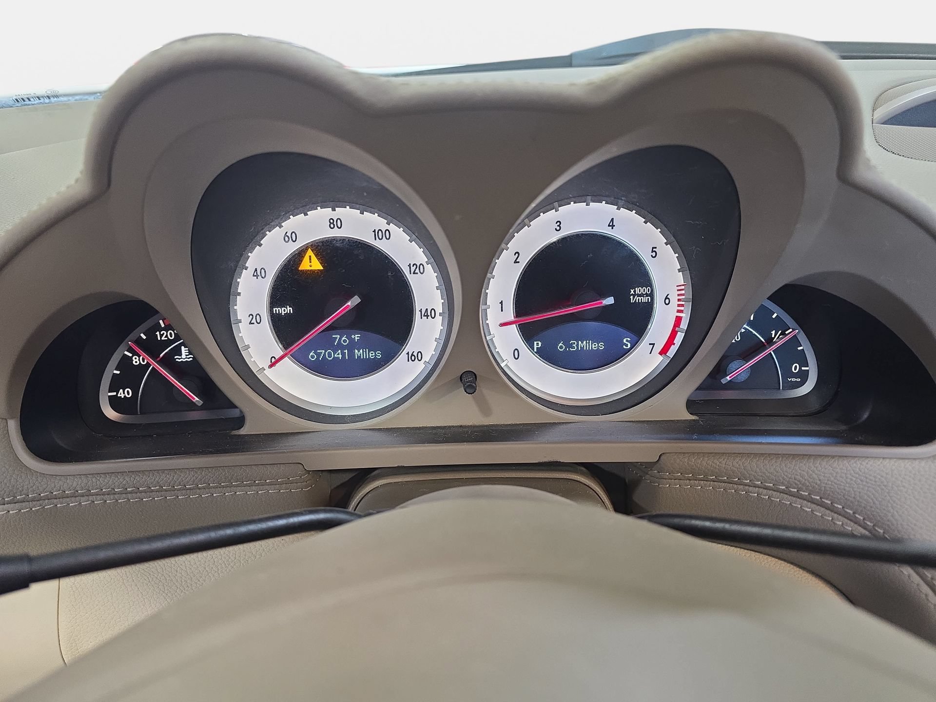 Used 2011 Mercedes-Benz SL 550 image 19