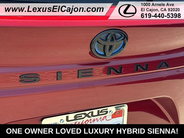 Used 2021 Toyota Sienna XSE w/ XSE Plus Package FWD image 23
