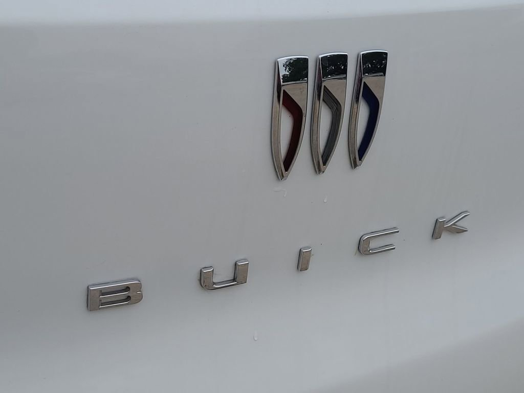 Used 2025 Buick Encore GX Preferred FWD image 32