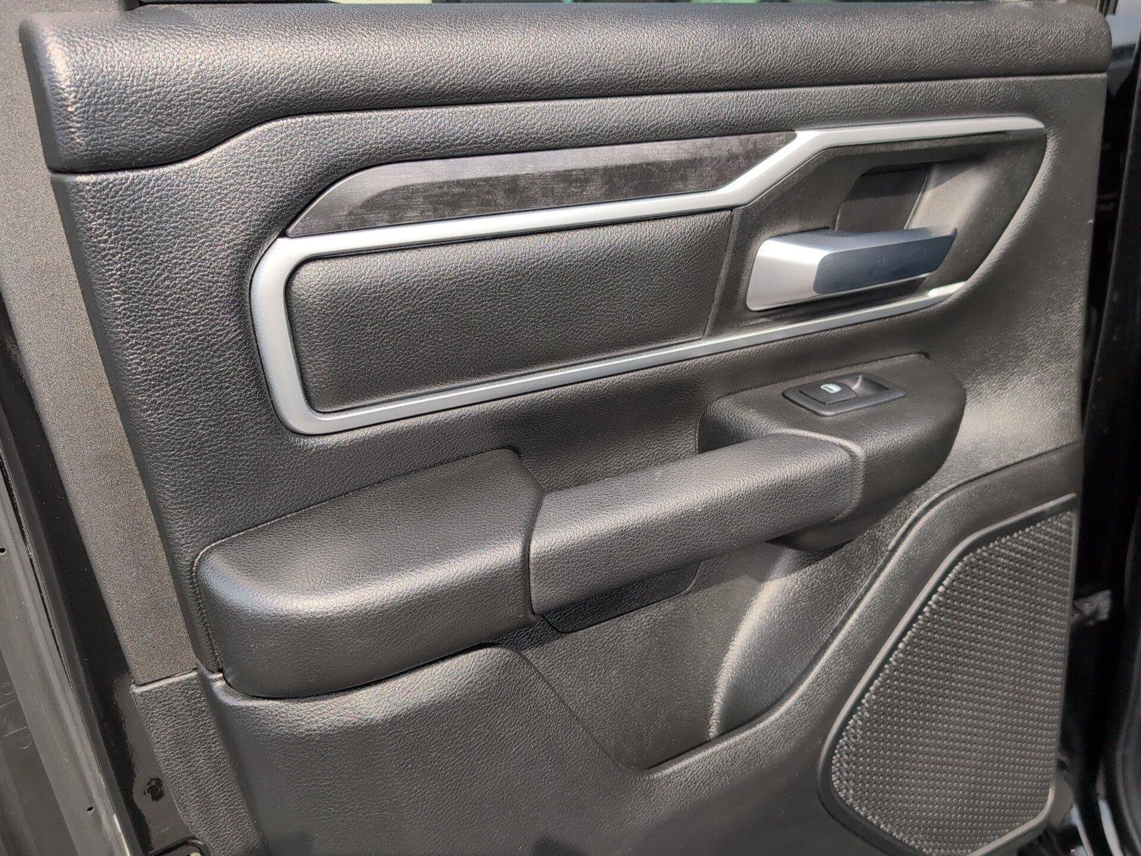 Used 2023 RAM 1500 Big Horn AWD/4WD image 36