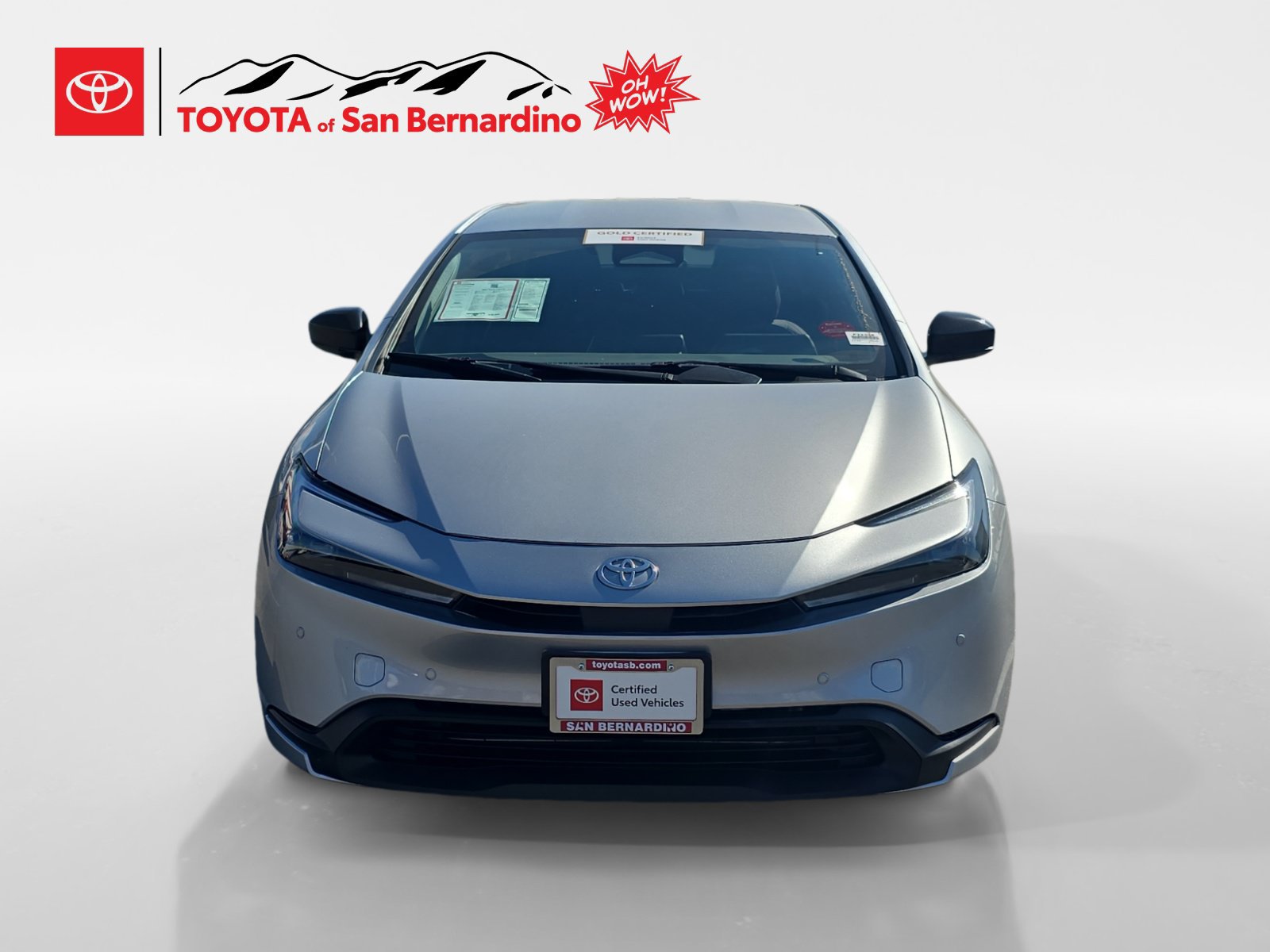 Certified 2025 Toyota Prius LE FWD image 8