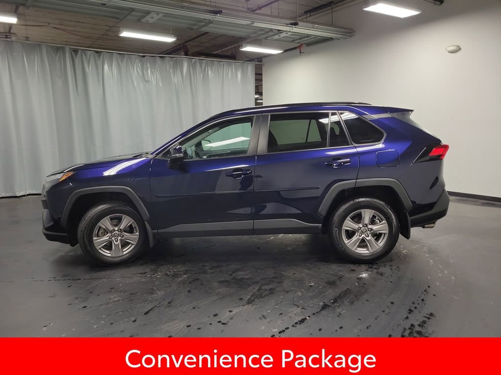 Used 2023 Toyota RAV4 XLE w/ Convenience Package image 5