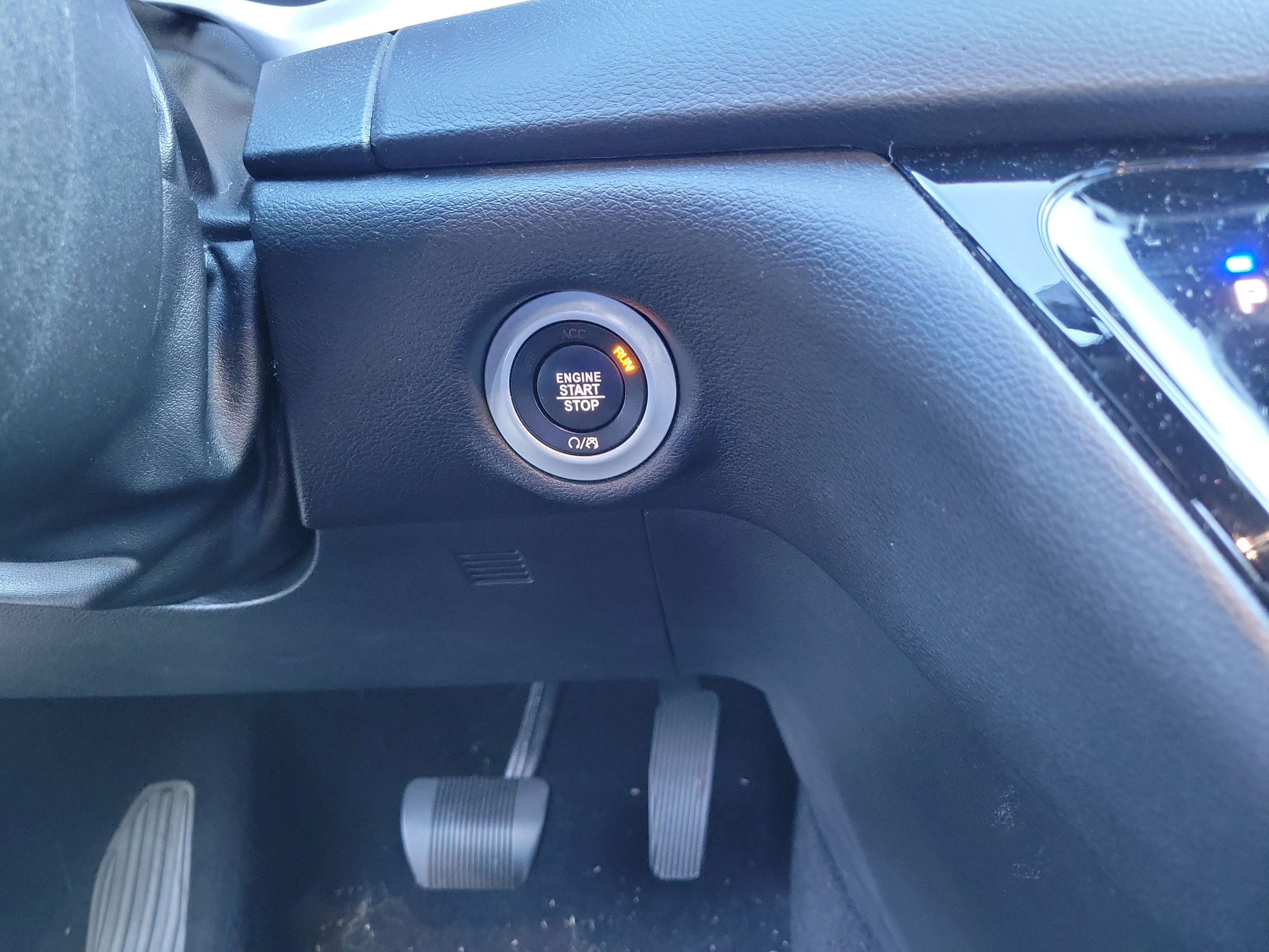 Used 2019 Chrysler Pacifica Touring-L w/ S Appearance Package FWD image 22