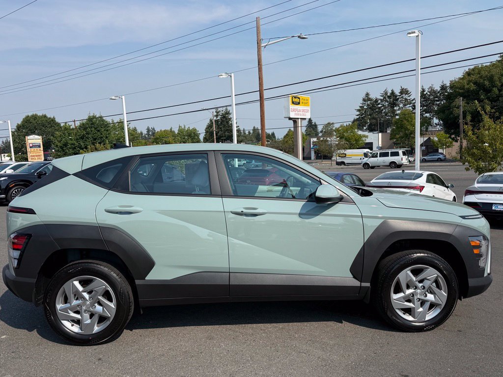Used 2026 Hyundai Kona SE AWD/4WD image 8