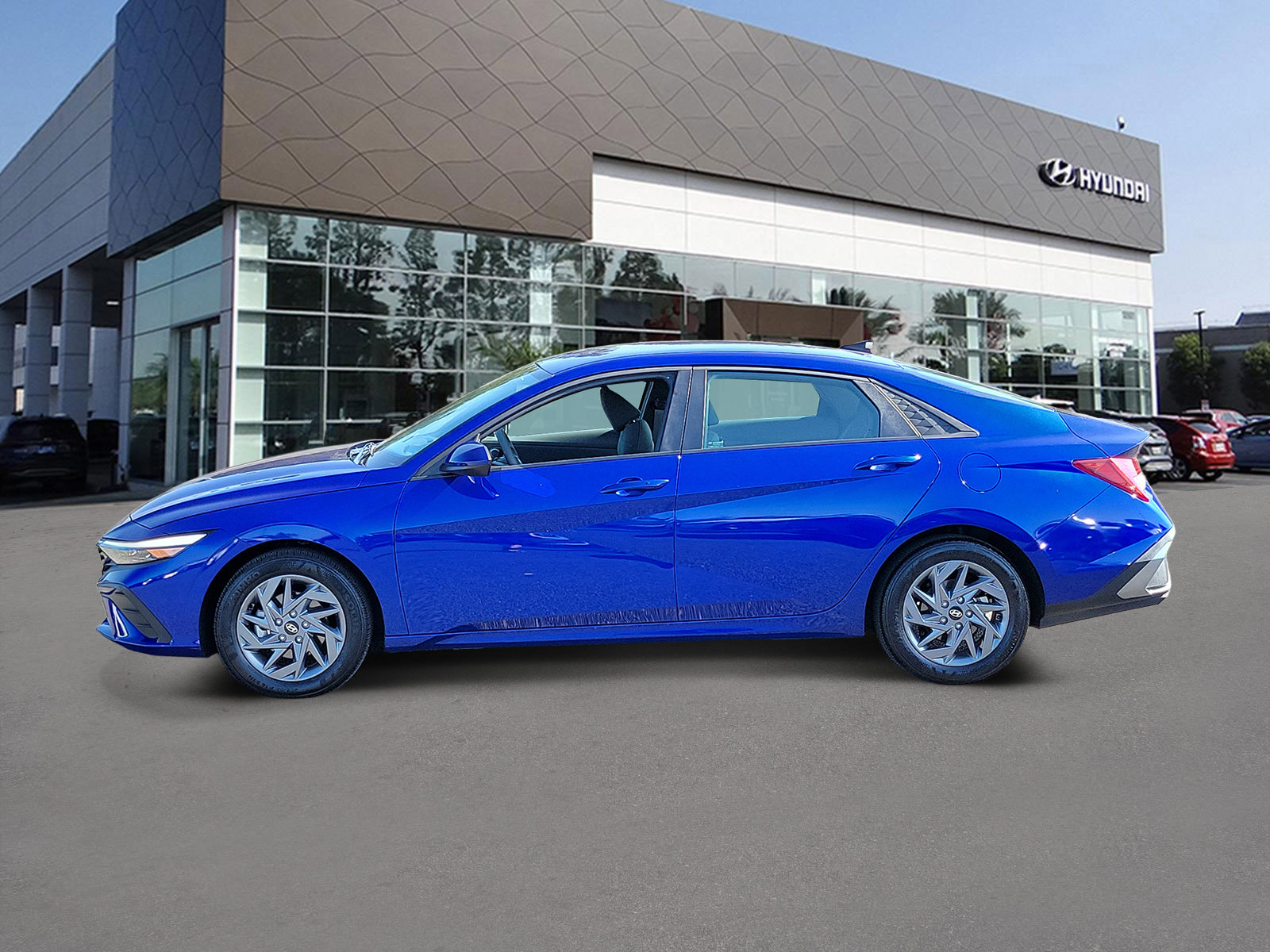 Certified 2025 Hyundai Elantra Hybrid FWD image 3
