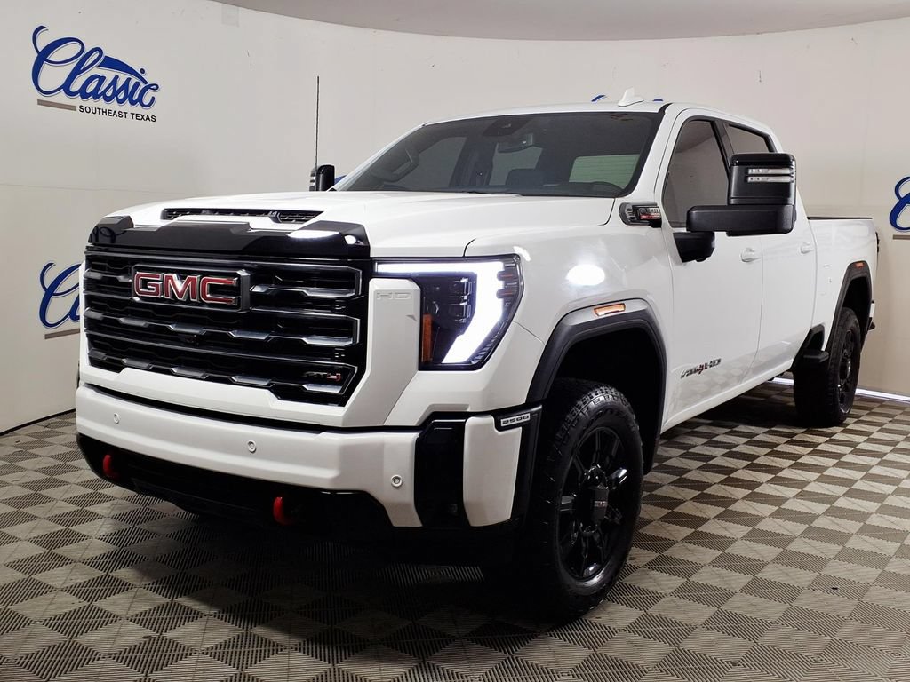 Used 2025 GMC Sierra 2500 AT4 AWD/4WD image 6