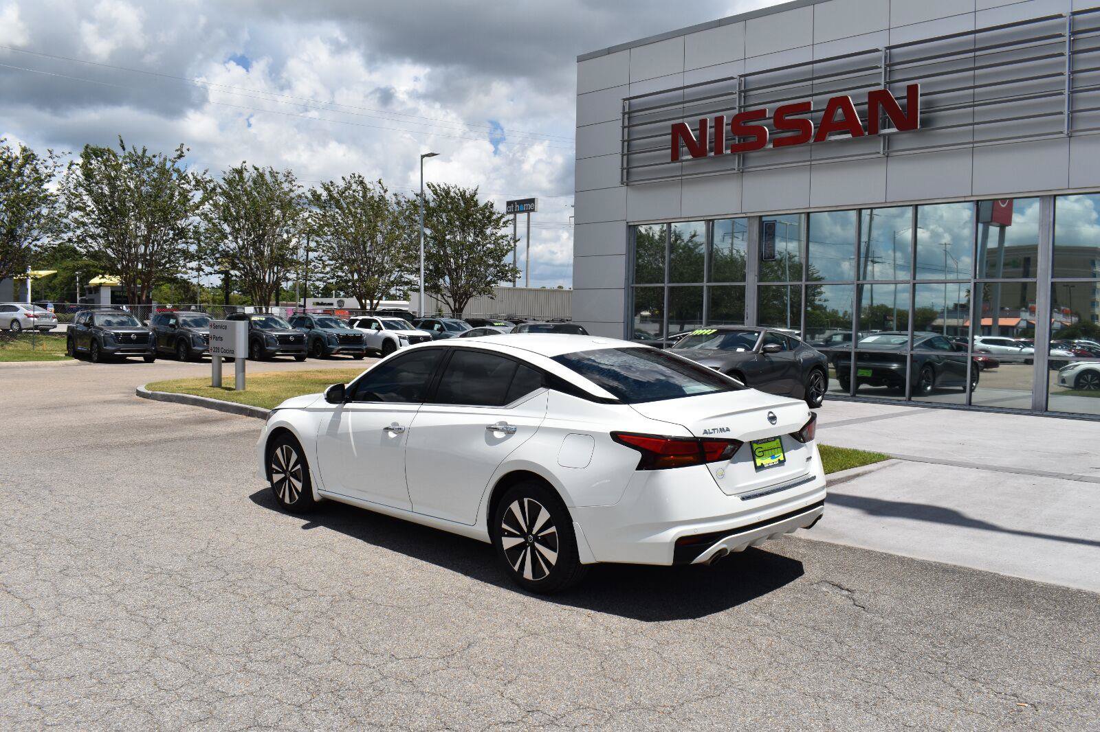Used 2022 Nissan Altima 2.5 SL AWD/4WD image 5
