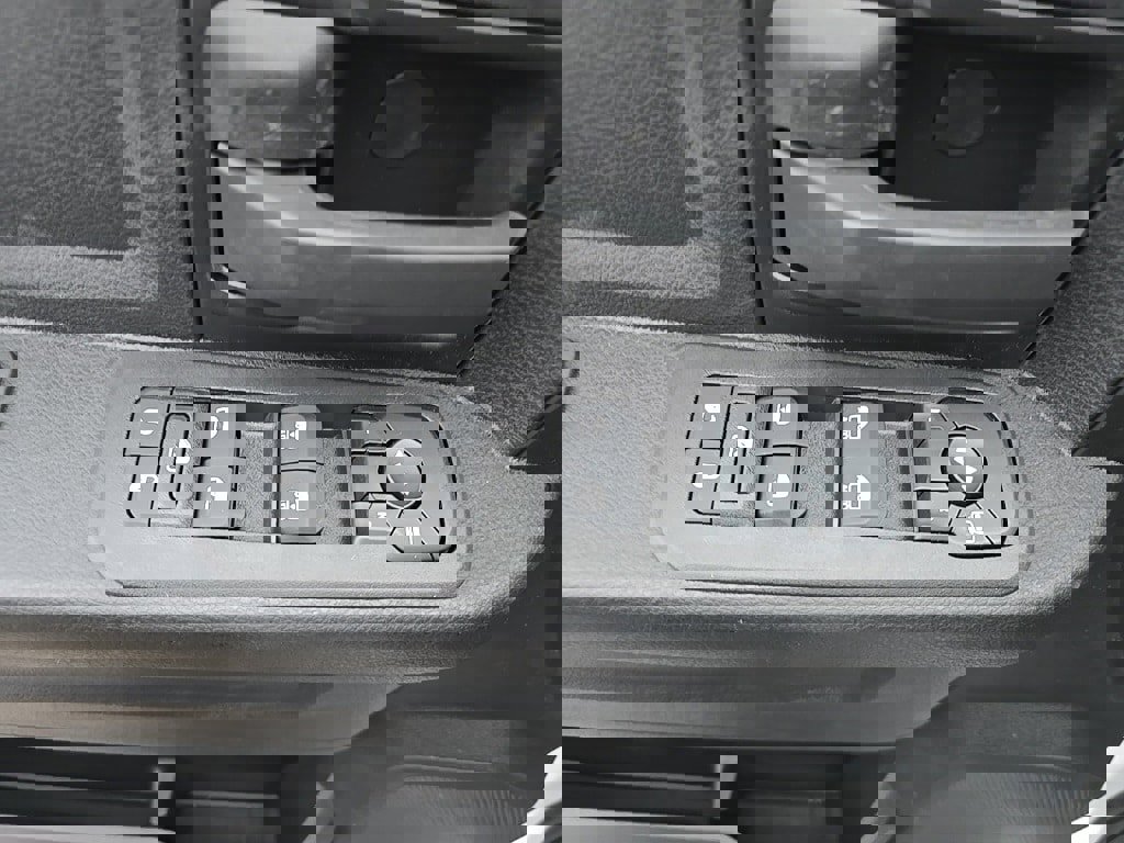 New 2026 RAM 3500 Tradesman image 19