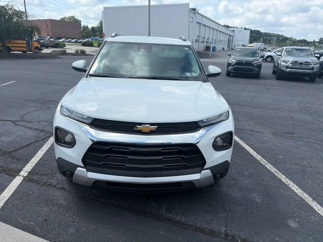 Used 2023 Chevrolet TrailBlazer LT FWD image 3