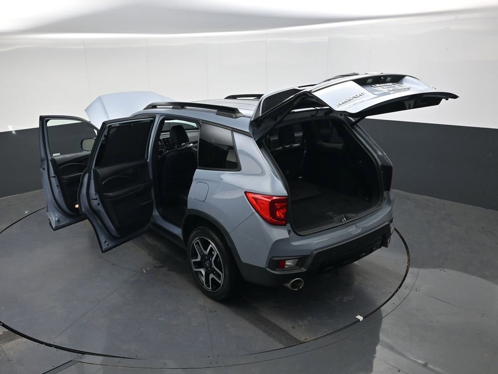 Used 2023 Honda Passport Elite image 38