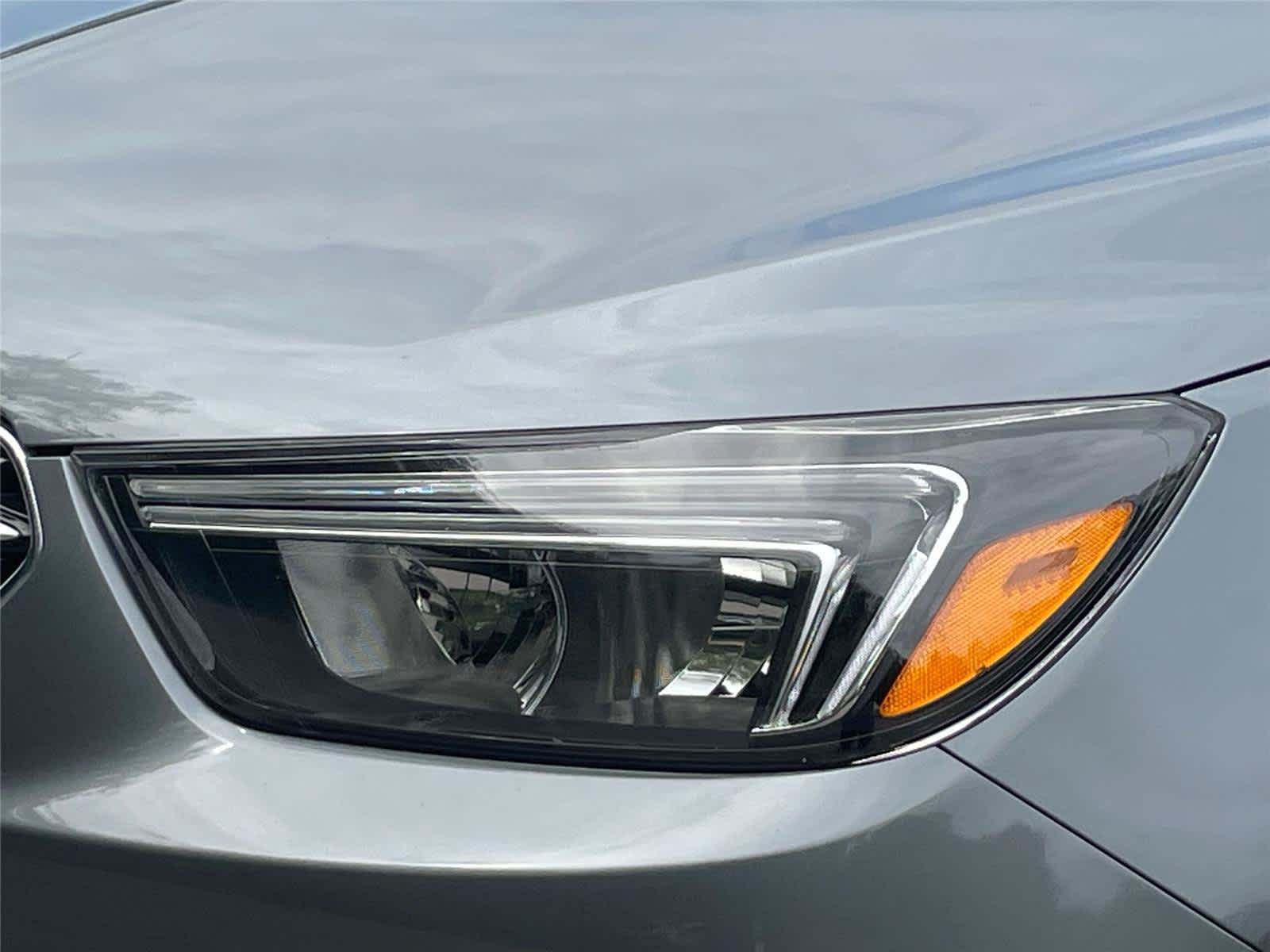Used 2019 Buick Encore Sport Touring w/ Safety Package AWD/4WD image 7