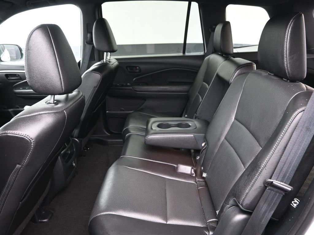 Certified 2023 Honda Passport EX-L image 13