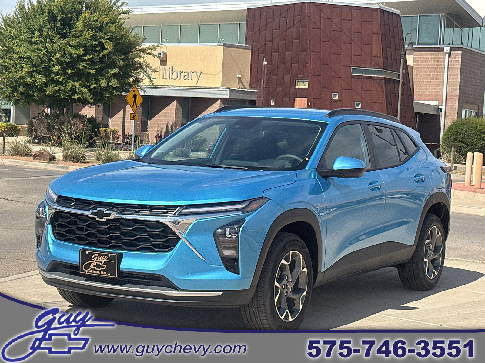 New 2026 Chevrolet Trax LT w/ LPO, Blackout Package FWD image 1