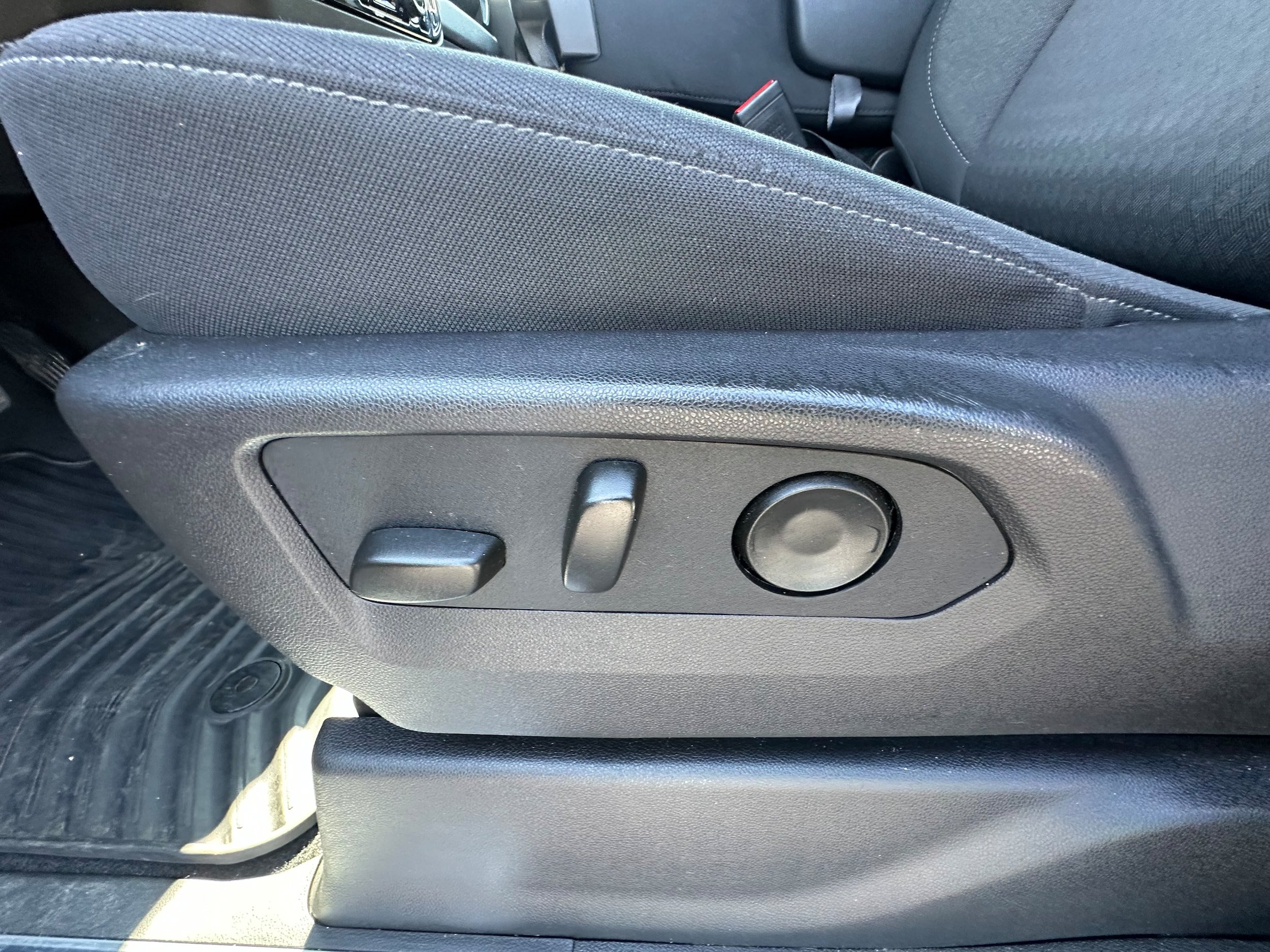 Used 2026 Chevrolet Silverado 1500 RST AWD/4WD image 20