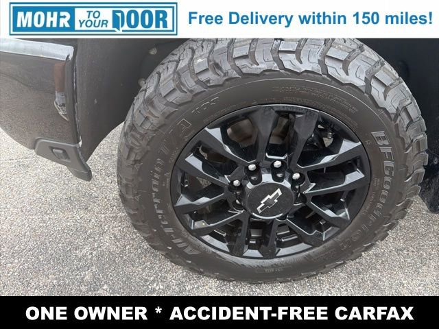 Used 2025 Chevrolet Silverado 2500 LTZ w/ LTZ Plus Package image 12