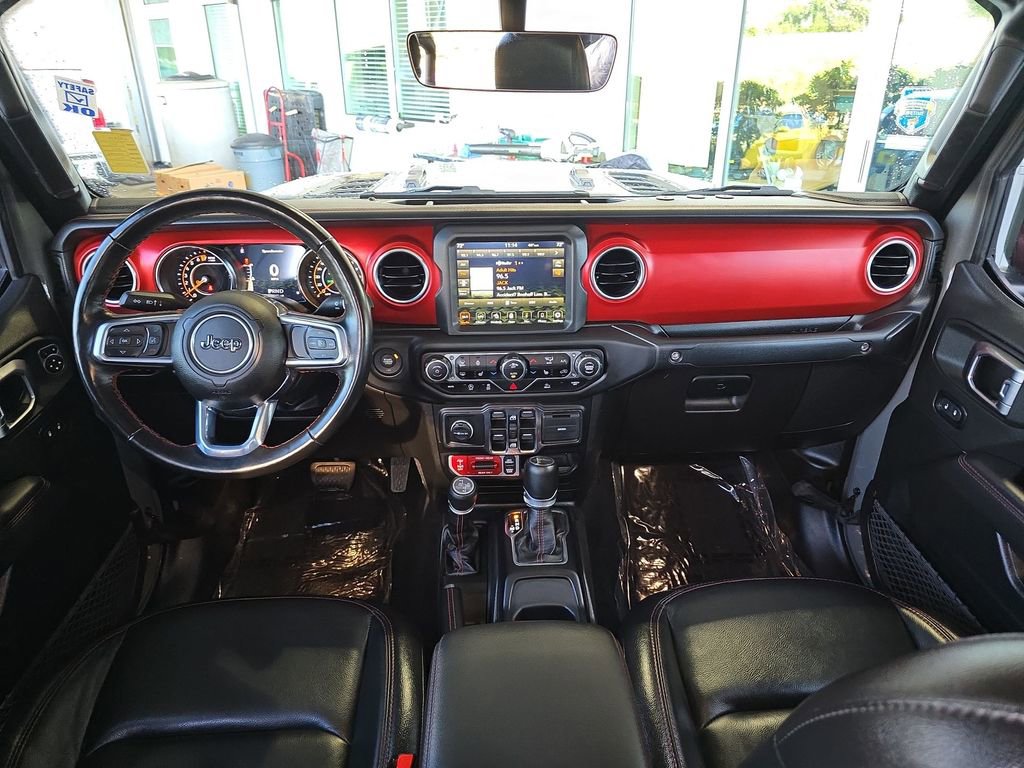 Used 2023 Jeep Gladiator Rubicon w/ Cold Weather Group image 23