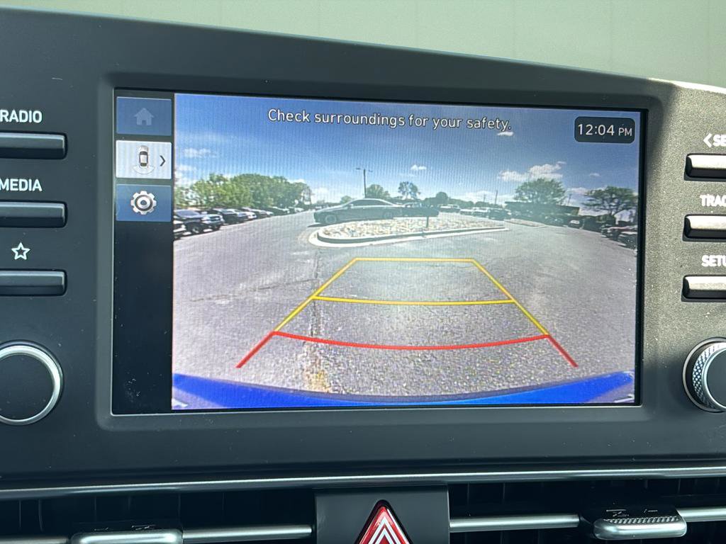 Certified 2025 Hyundai Elantra SE image 31