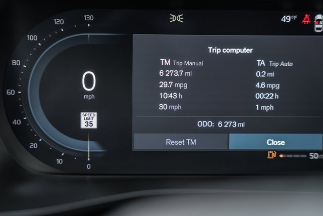 Used 2024 Volvo XC40 B5 Plus w/ Protection Package Premier image 42