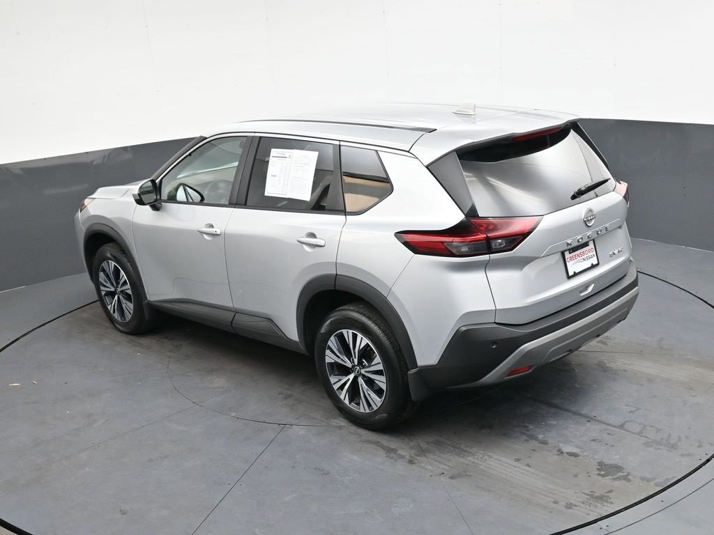 Used 2023 Nissan Rogue SV image 29