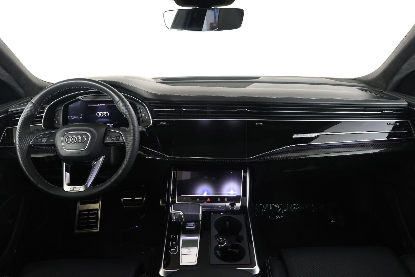 Used 2022 Audi SQ8 Prestige AWD/4WD image 4