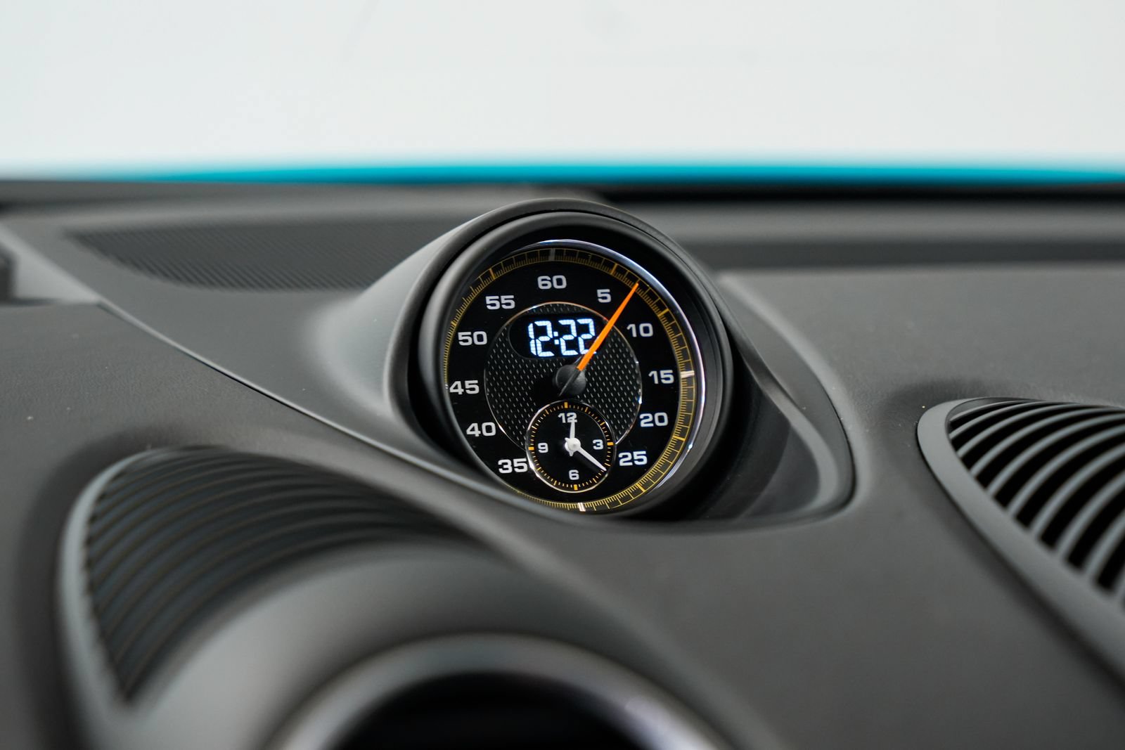 Used 2021 Porsche 718 Cayman GT4 RWD image 11
