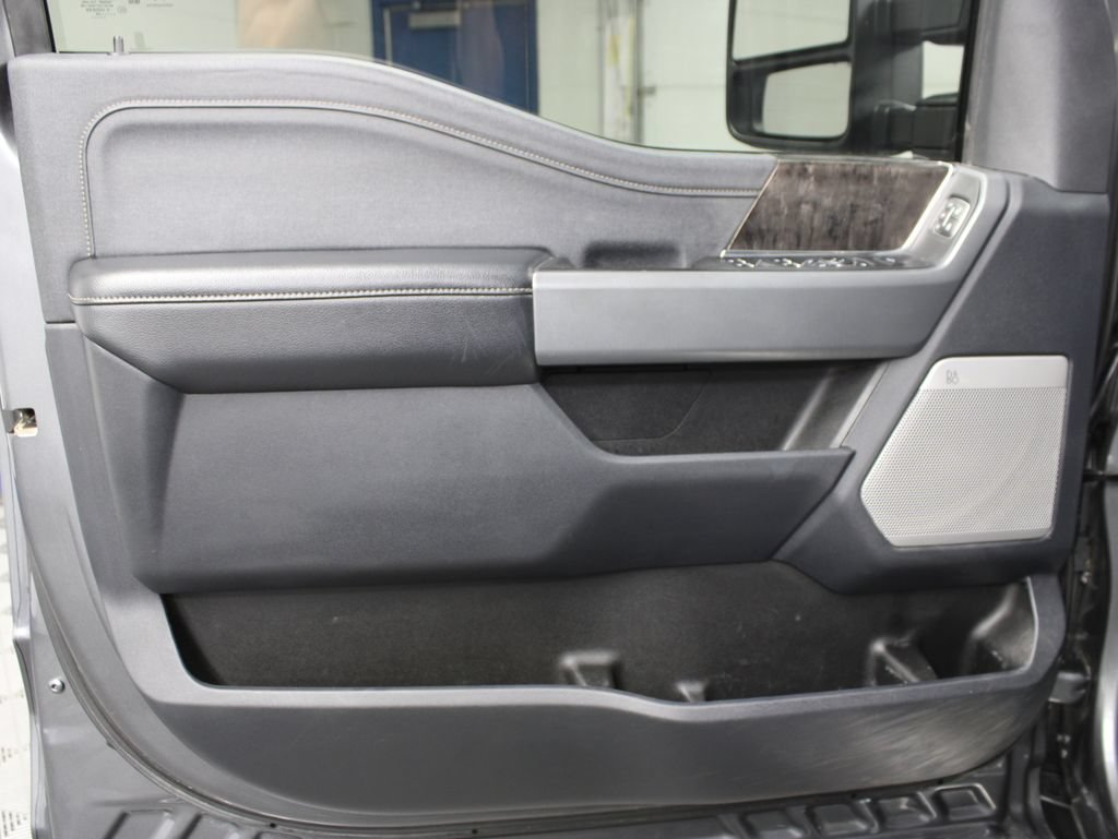 Used 2024 Ford F350 Lariat AWD/4WD image 77