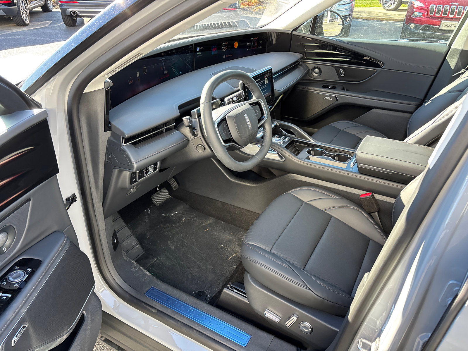 New 2026 Lincoln Nautilus Premier w/ Equipment Group 102A image 26