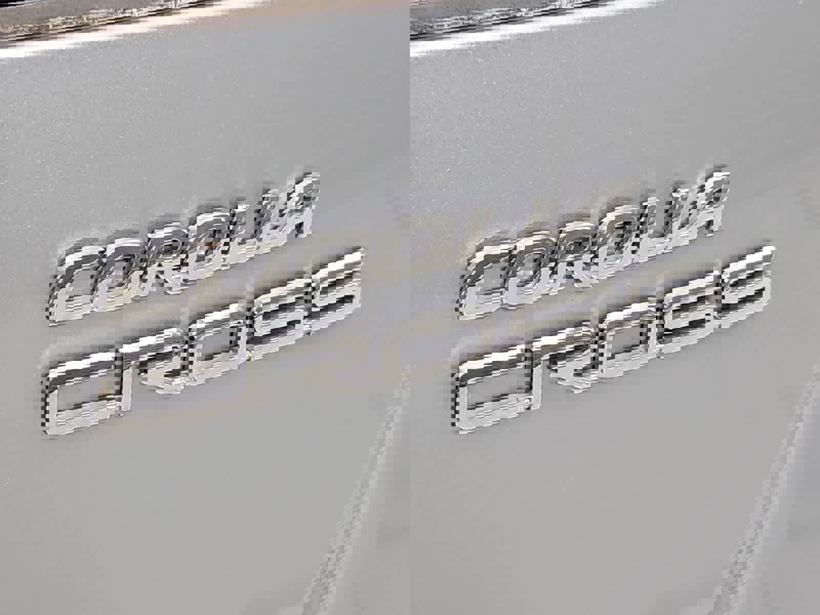 Used 2023 Toyota Corolla Cross LE image 10