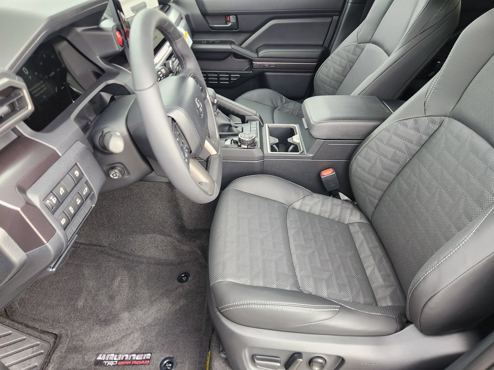 New 2026 Toyota 4Runner TRD Off-Road Premium w/ Tow Technology Package AWD/4WD image 14
