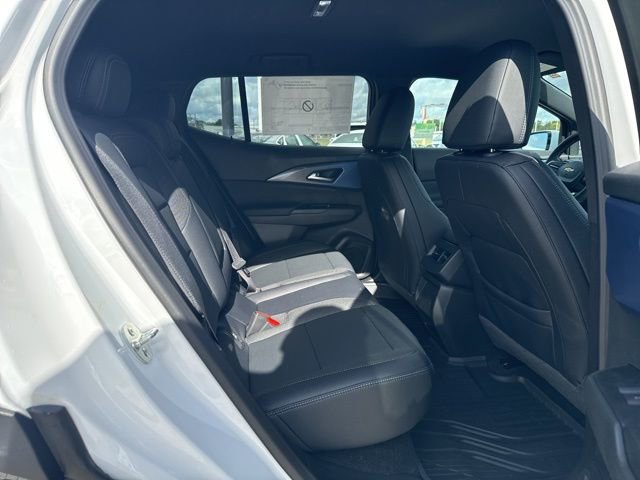 New 2026 Chevrolet Equinox EV LT image 14