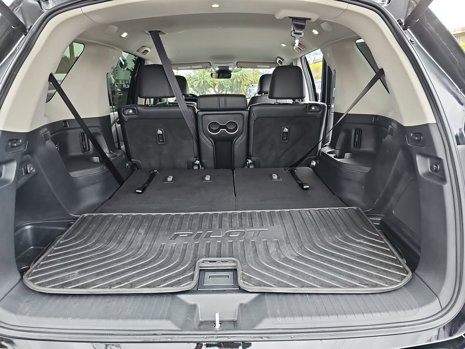 Used 2025 Honda Pilot EX-L image 14