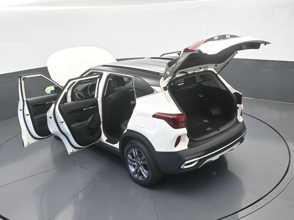 Used 2023 Kia Seltos S FWD image 60