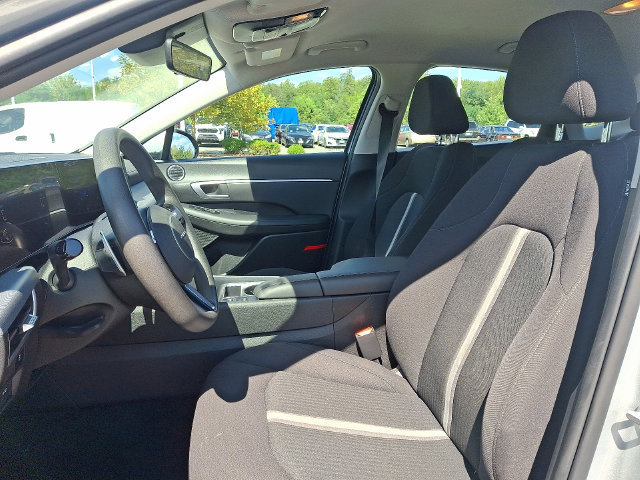 Used 2025 Hyundai Sonata SEL FWD image 13