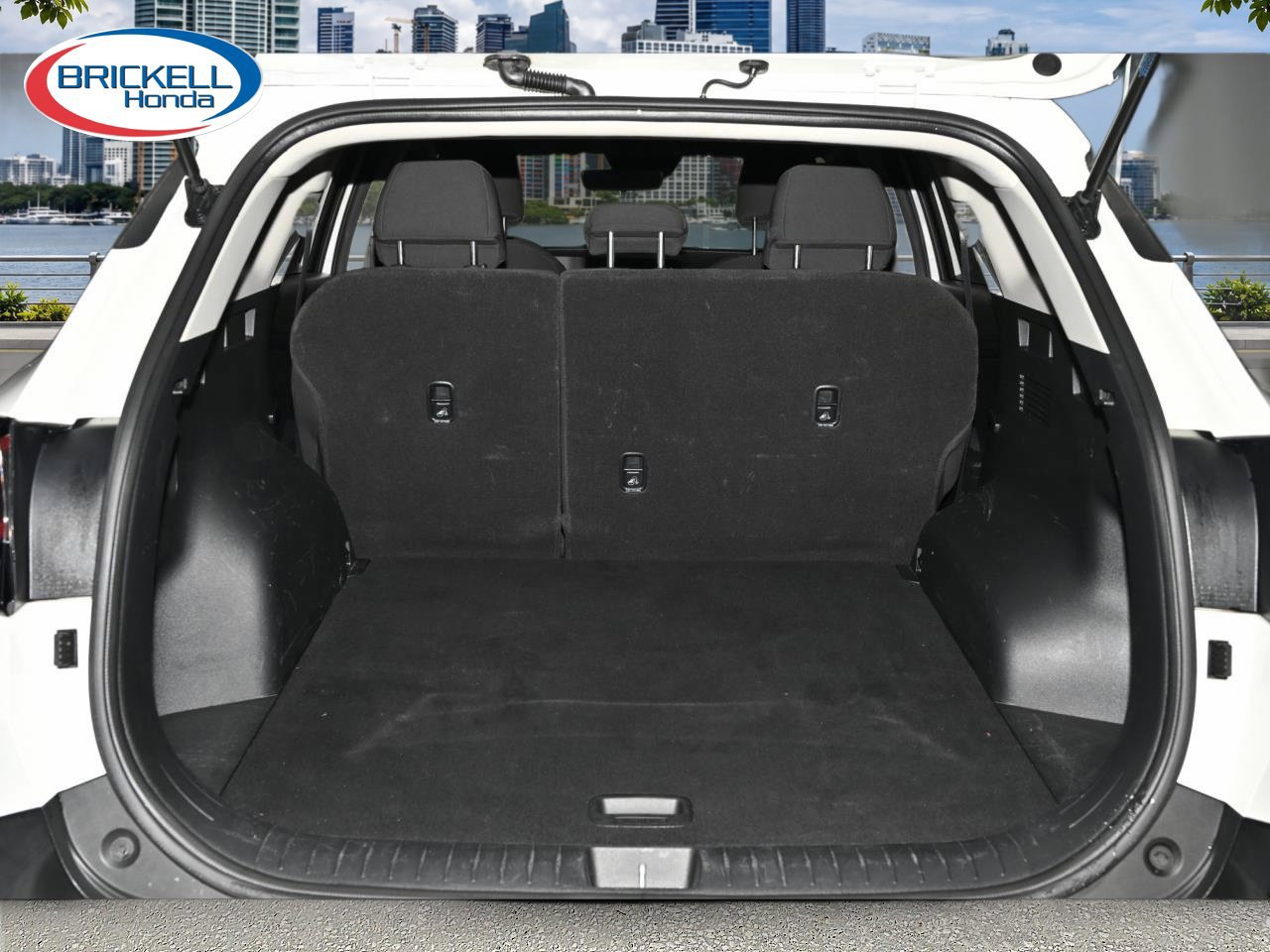 Used 2023 Kia Sportage LX FWD image 14