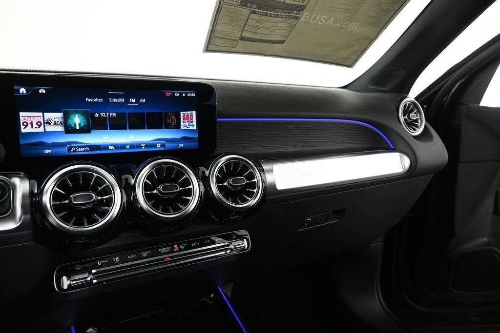 New 2026 Mercedes-Benz GLB 250 image 14