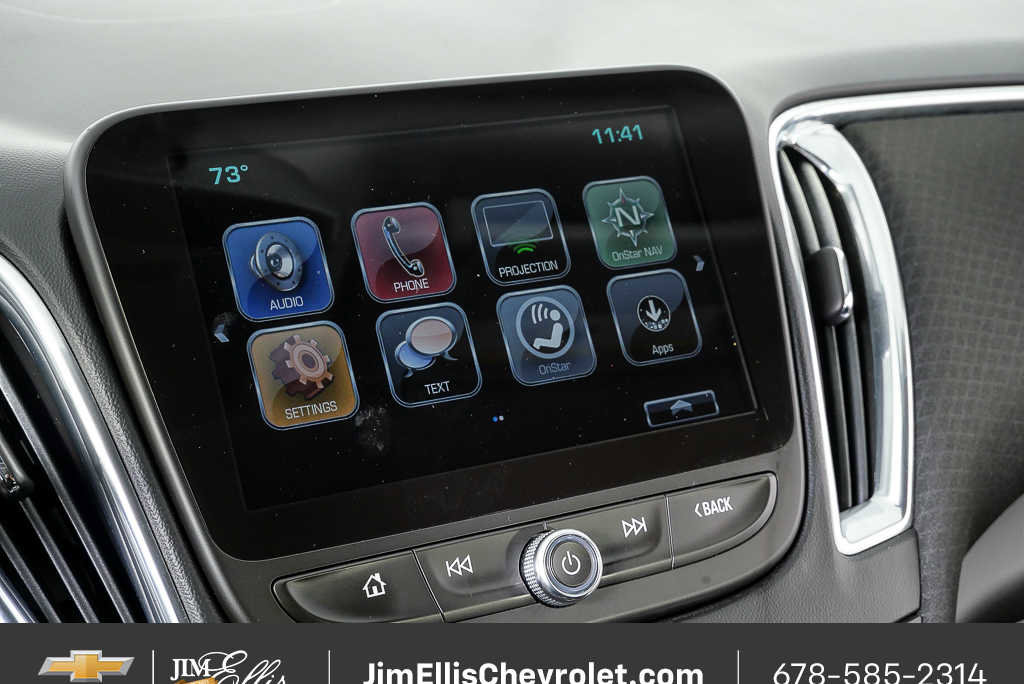 Used 2017 Chevrolet Malibu LT image 13