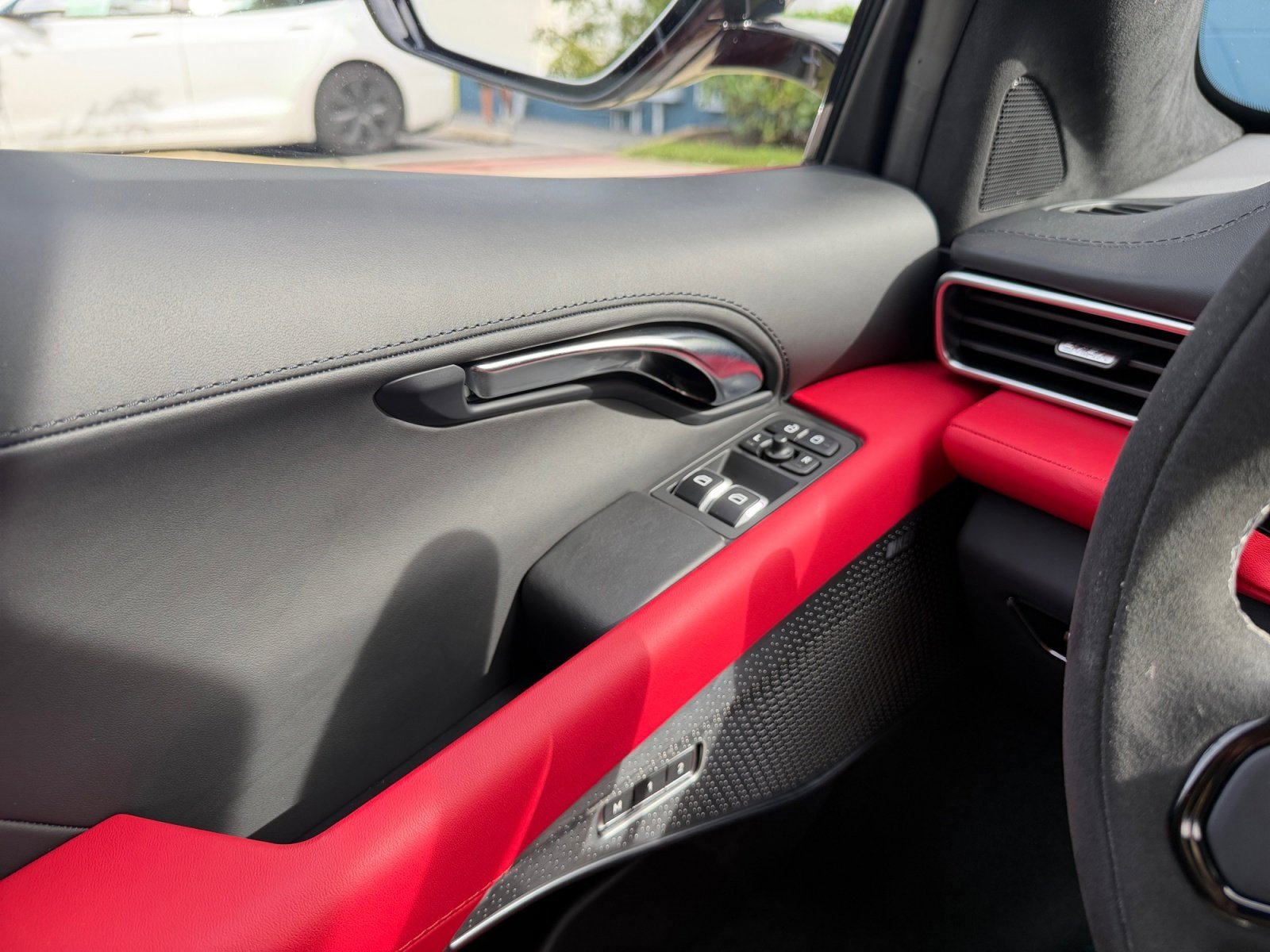 Used 2024 Lotus Emira First Edition image 30