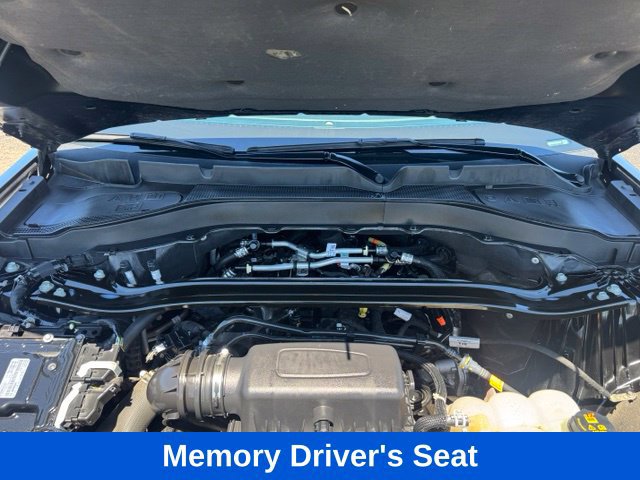 Used 2023 Ford Explorer Limited w/ Equipment Group 301A AWD/4WD image 8
