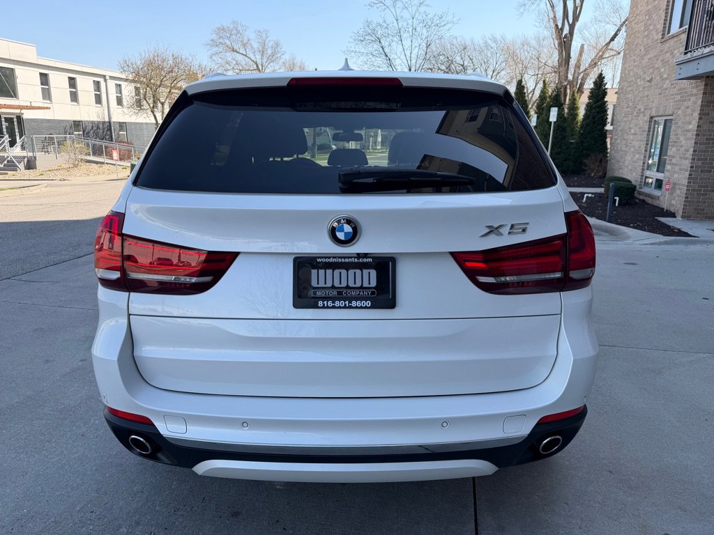 Used 2017 BMW X5 xDrive35d image 6