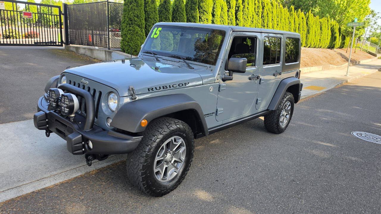 Used 2015 Jeep Wrangler Unlimited Rubicon w/ Connectivity Group