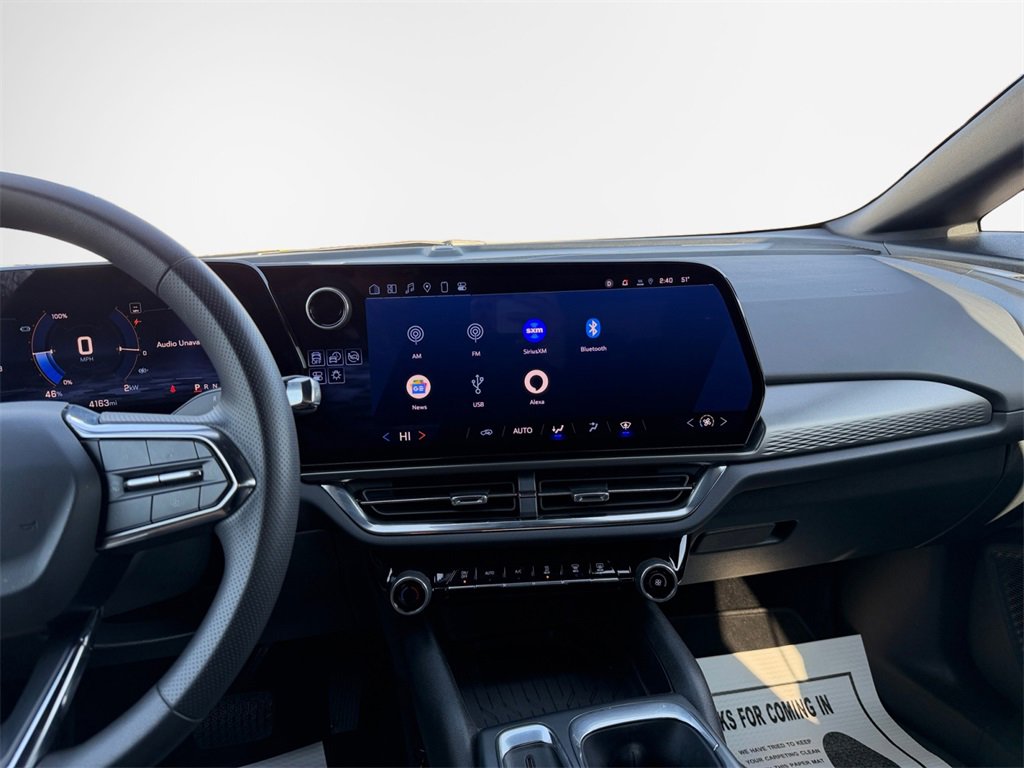 Used 2025 Chevrolet Equinox EV LT image 21