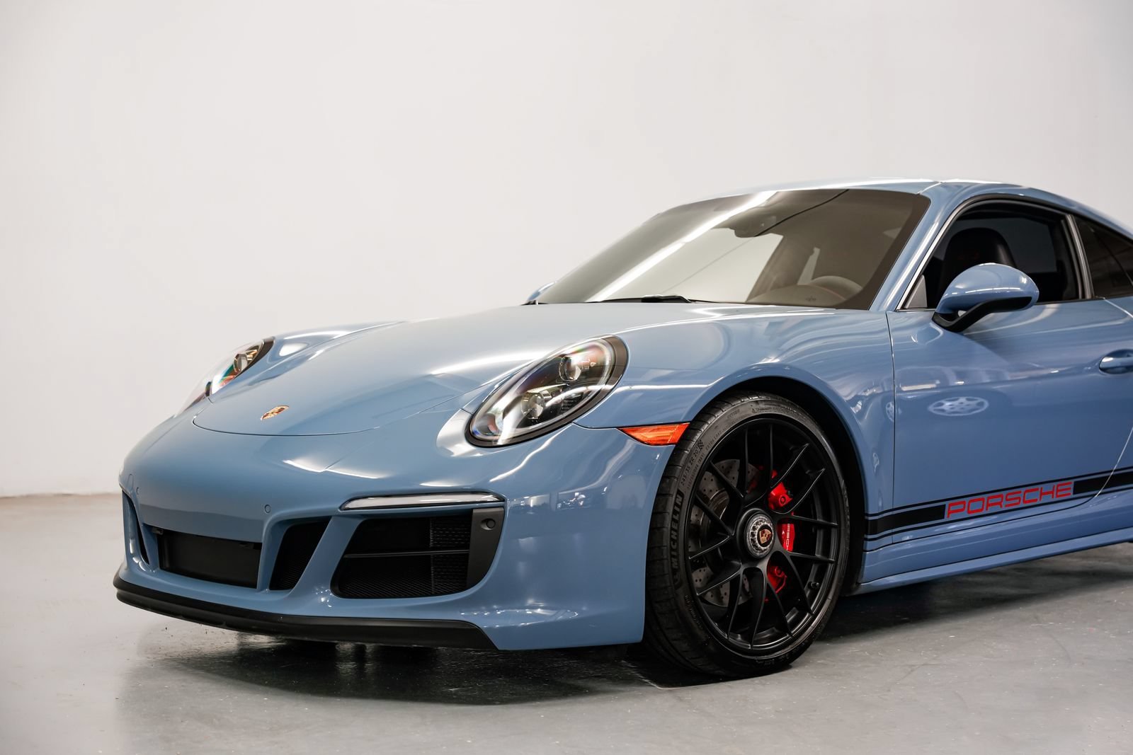 Used 2019 Porsche 911 Carrera 4 GTS AWD/4WD image 33