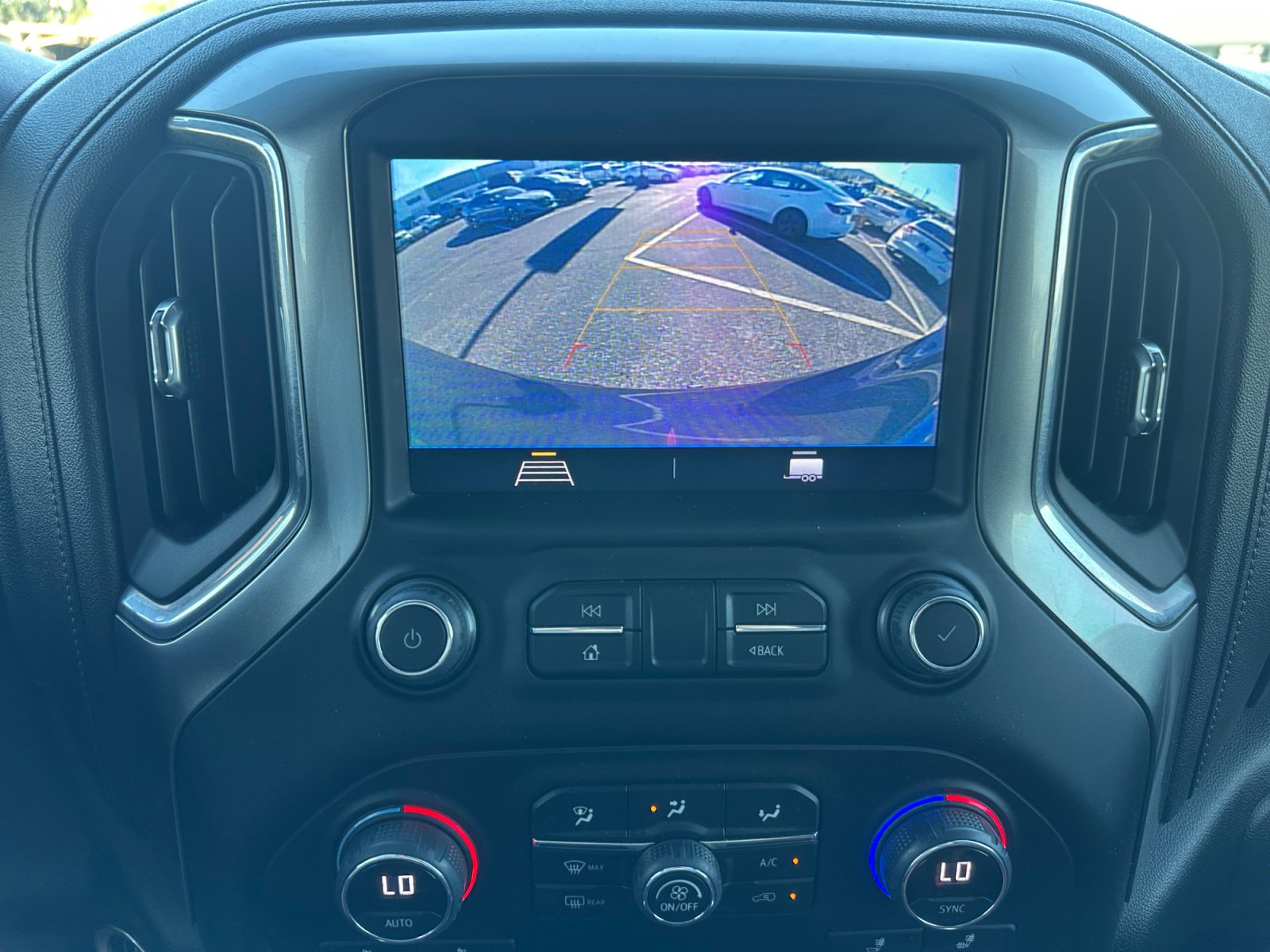 Used 2022 Chevrolet Silverado 1500 LT Trail Boss AWD/4WD image 23