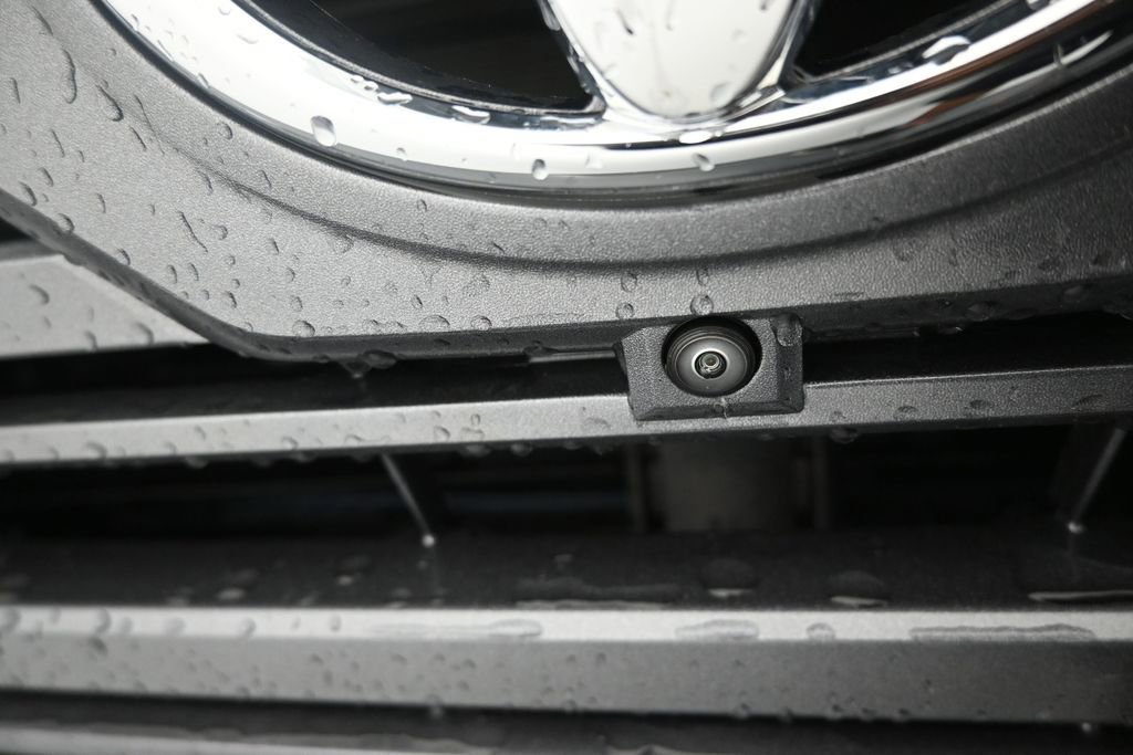 Used 2024 Toyota Tundra Limited AWD/4WD image 49