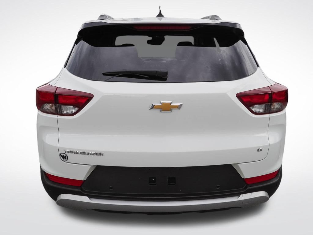 Used 2023 Chevrolet TrailBlazer LT w/ Convenience Package FWD image 6